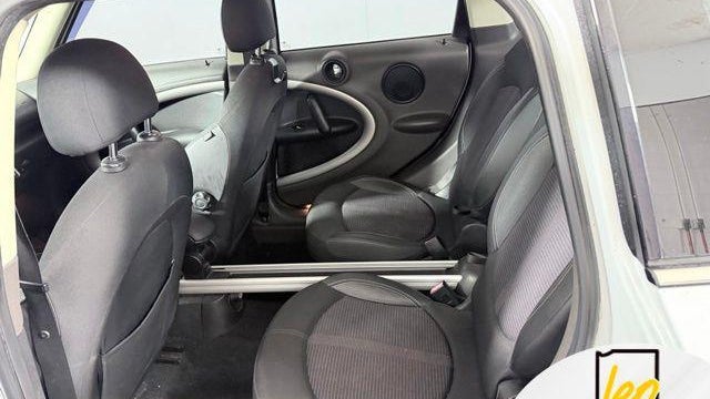 2011 MINI Cooper Countryman Base