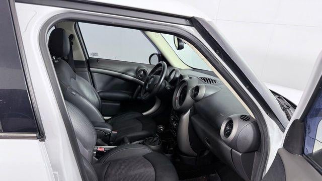 2011 MINI Cooper Countryman Base
