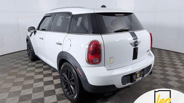 2011 MINI Cooper Countryman Base