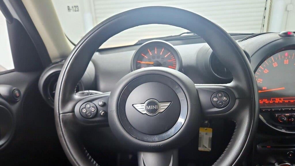 2016 MINI Countryman Cooper