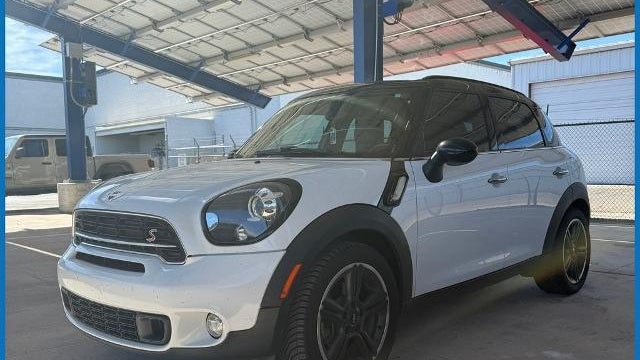 2016 MINI Countryman Cooper S