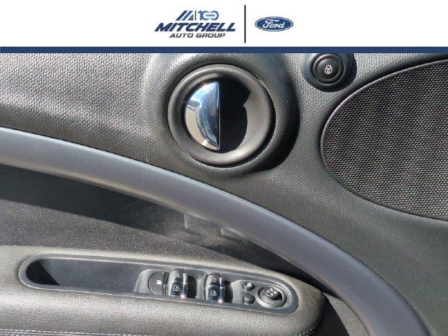 2016 MINI Countryman - $7,993
