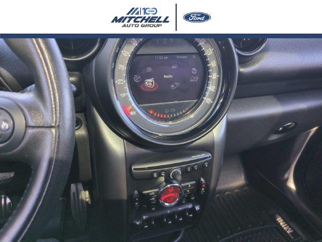 2016 MINI Countryman - $7,993