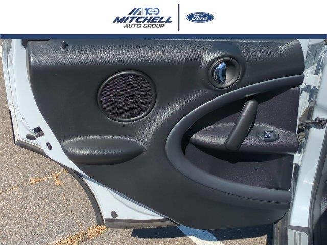2016 MINI Countryman - $7,993