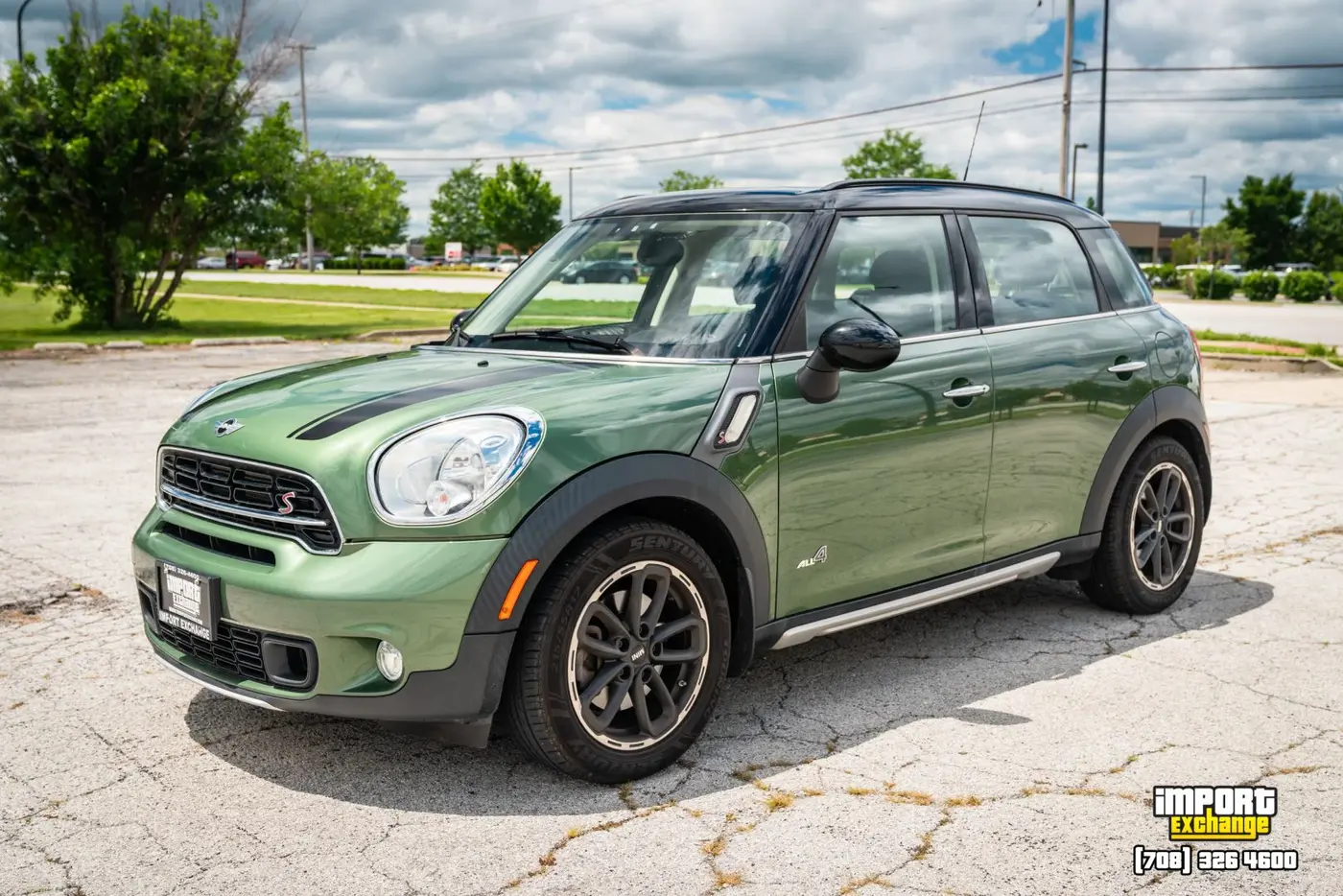 2016 MINI Countryman - $10,876