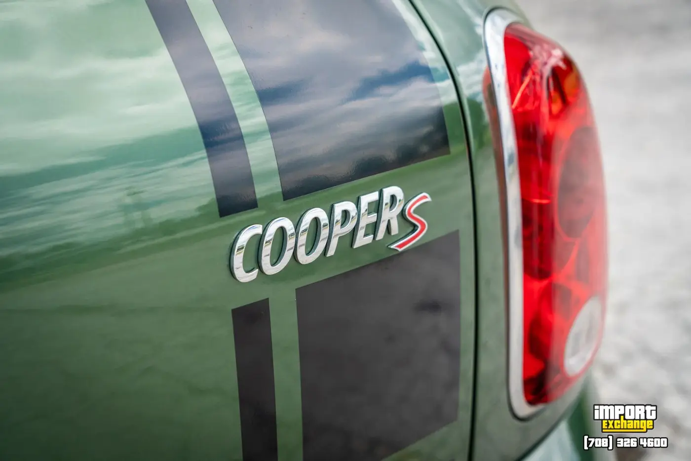2016 MINI Countryman - $10,876