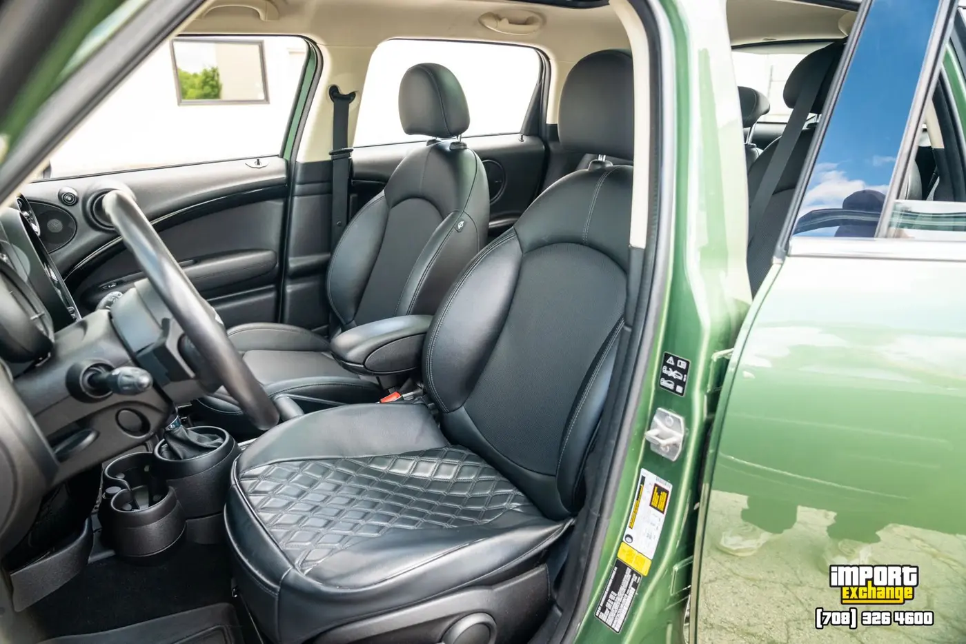 2016 MINI Countryman - $10,876