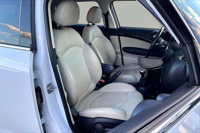 2013 MINI Countryman - $9,388
