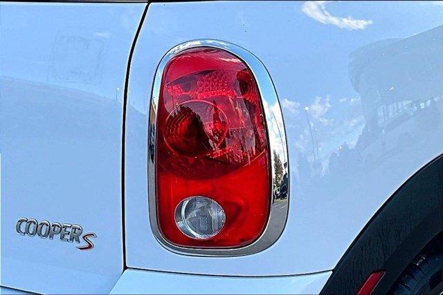 2013 MINI Countryman - $9,388