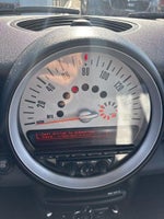 2011 Cooper Clubman Thumbnail 11