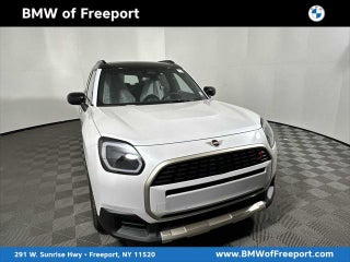 2026 MINI Countryman with Nanuq White Metallic Exterior