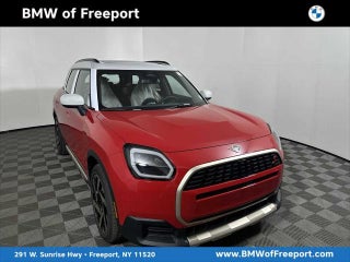 2026 MINI Countryman with Chili Red Ii Exterior