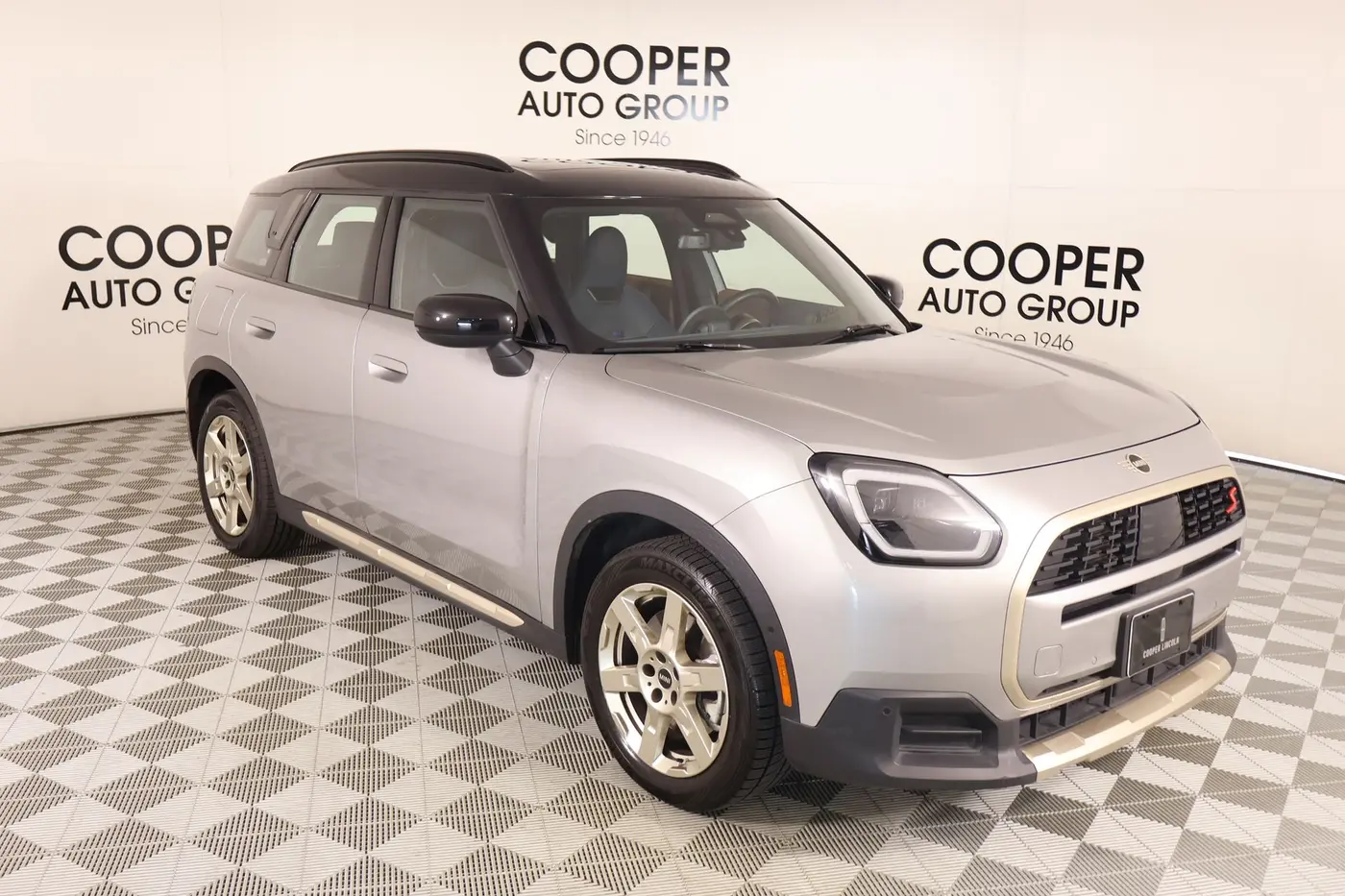 2025 MINI Countryman - $28,499