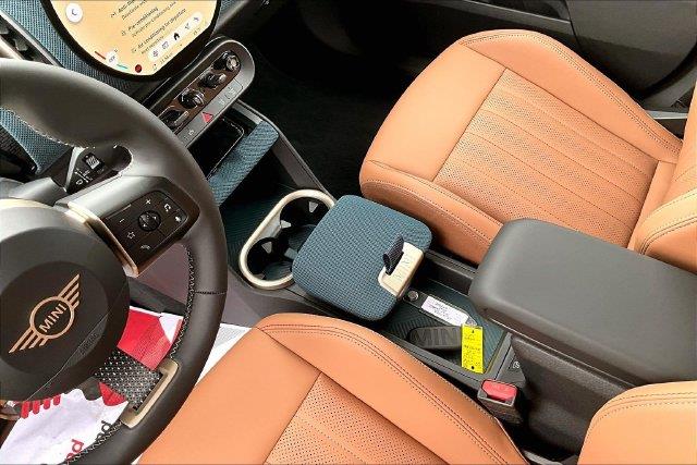 2027 MINI Countryman - $40,000