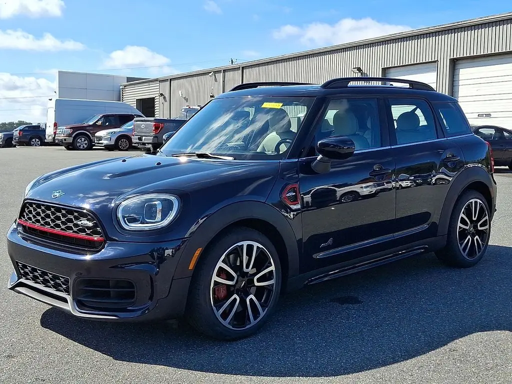 2021 MINI Countryman - $27,200