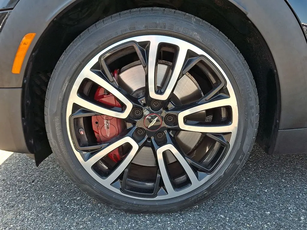 2021 MINI Countryman - $27,200