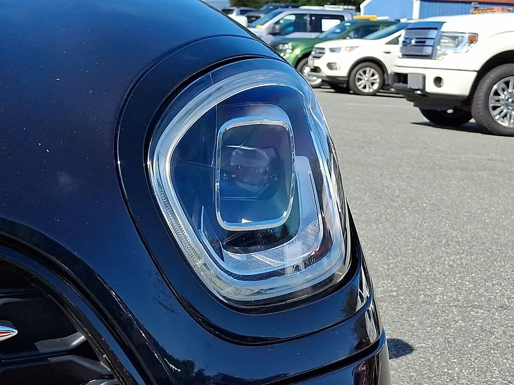 2021 MINI Countryman - $27,200