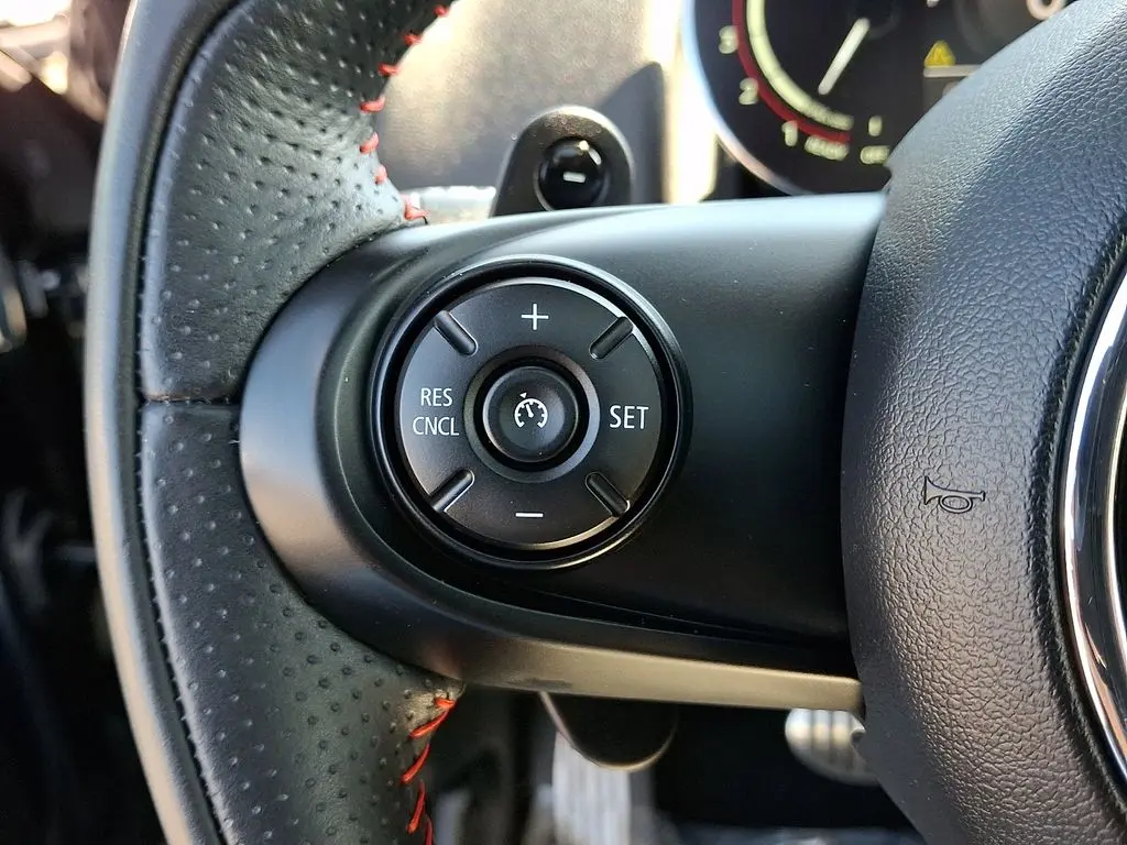 2021 MINI Countryman - $27,200