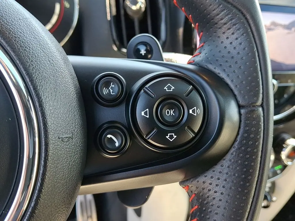 2021 MINI Countryman - $27,200