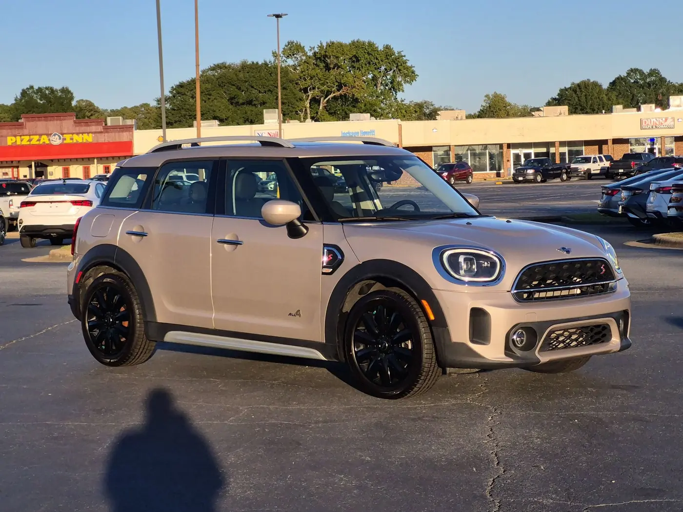 2024 MINI Countryman - $27,500