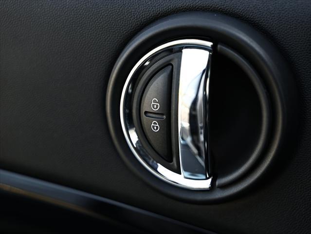 2024 MINI Countryman - $30,560
