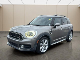 2018 MINI Countryman with Silver Metallic Exterior