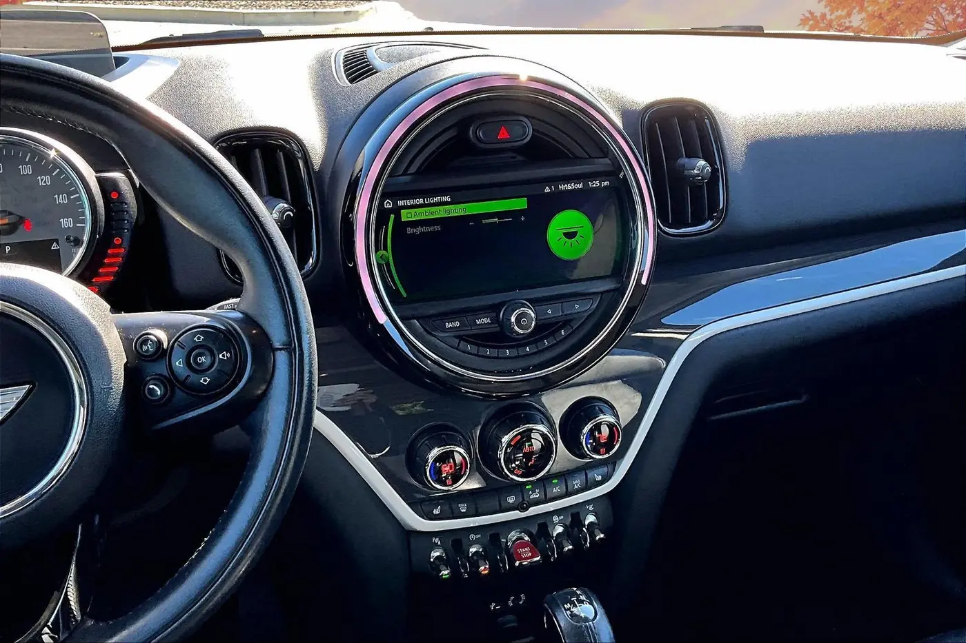 2017 MINI Countryman - $18,000