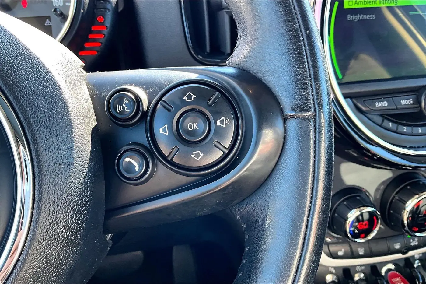 2017 MINI Countryman - $18,000