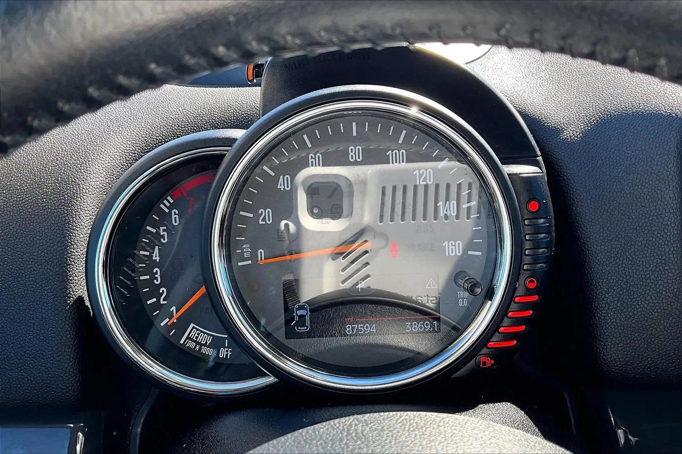 2017 MINI Countryman - $18,000