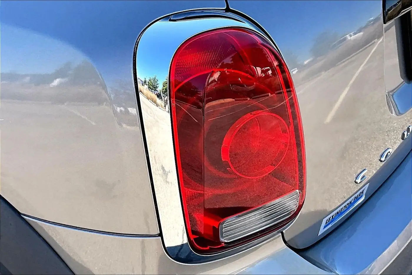 2017 MINI Countryman - $18,000