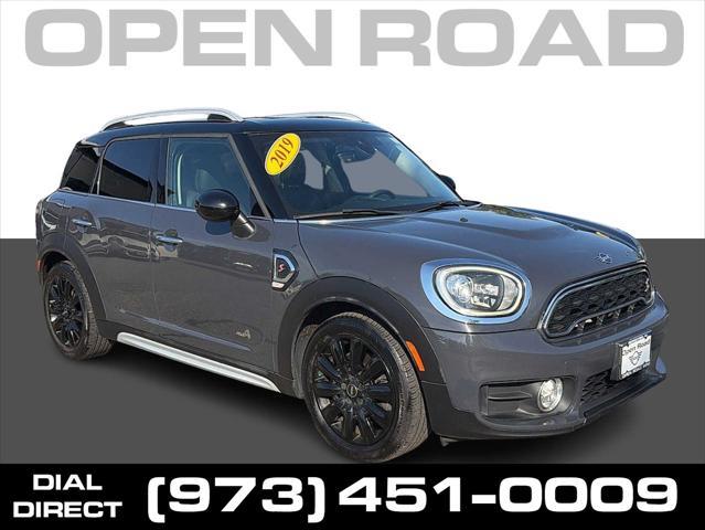 2019 MINI Countryman - $17,999