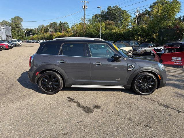 2019 MINI Countryman - $17,999
