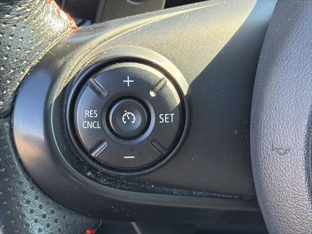 2019 MINI Countryman - $17,999