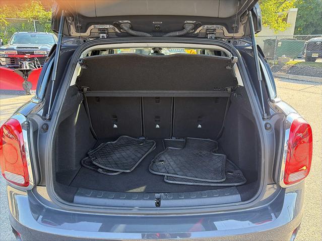 2019 MINI Countryman - $17,999