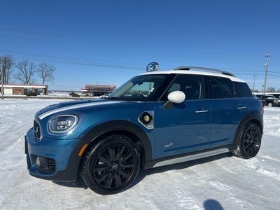 Photo of a 2018 Mini Countryman Plug-In Hybrid AWD Cooper SE ALL4 4DR Crossover for sale