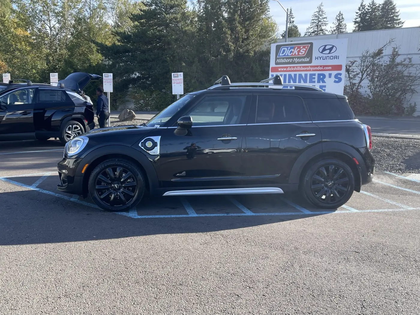 2019 MINI Countryman - $14,948