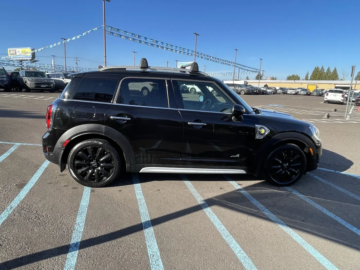 2019 MINI Countryman - $14,948