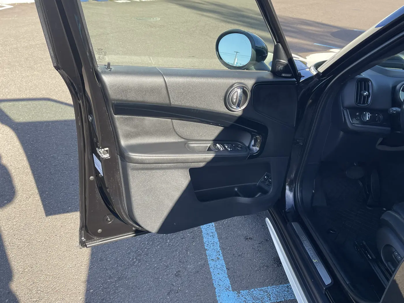 2019 MINI Countryman - $14,948