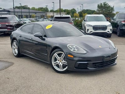2019 Porsche Panamera 4DR Sedan