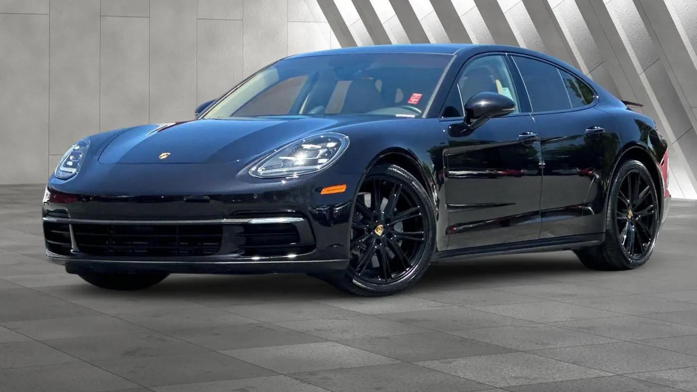 2020 Porsche Panamera 4