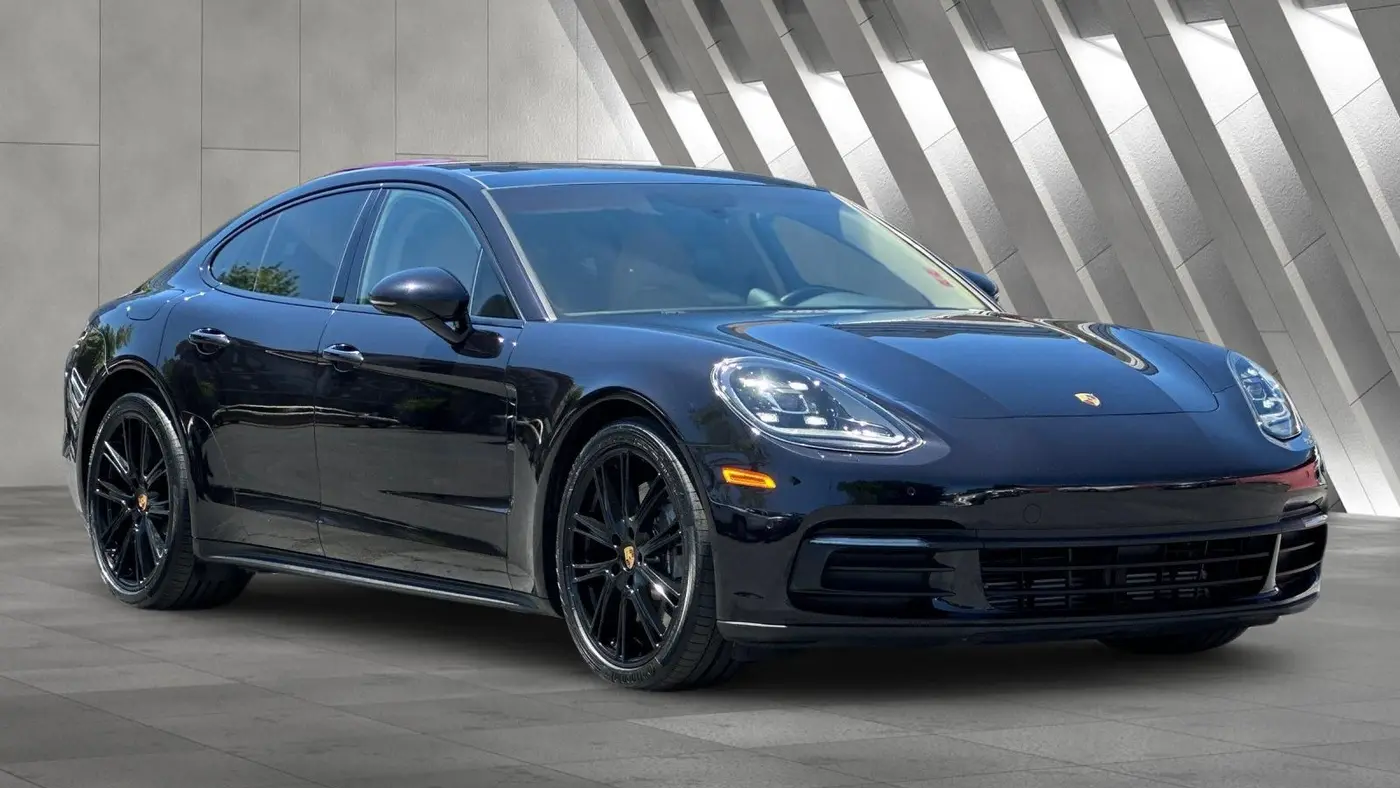 2020 Porsche Panamera 4