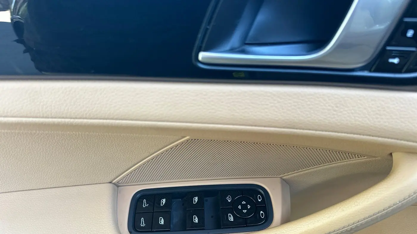 2020 Porsche Panamera 4