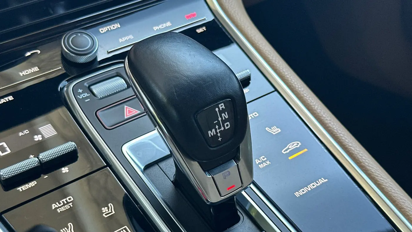 2020 Porsche Panamera 4
