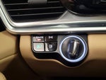 2019 Panamera Thumbnail 13