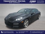 2016 Panamera Thumbnail 1