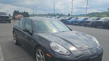 2016 Porsche Panamera Base