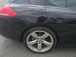 2016 Panamera Thumbnail 6