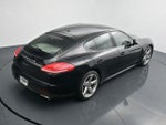 2016 Panamera Thumbnail 26