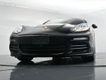 2016 Panamera Thumbnail 30