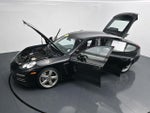 2016 Panamera Thumbnail 38